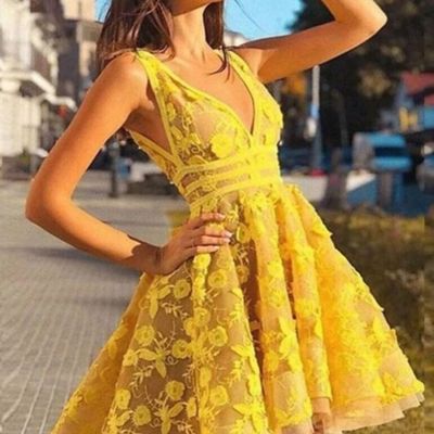 Sp1062,a-line v-neck yellow party dress with appliques short homecoming dress