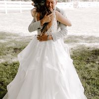 Fashion Cute Ball Gown V Neck Open Back White Wedding Dresses with Appliques - Thumbnail 2