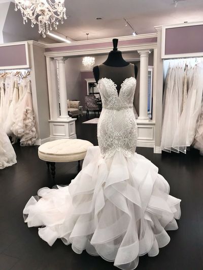 Gorgeous Ball Gown Mermaid Round Neck Lace Wedding Dresses with Beading