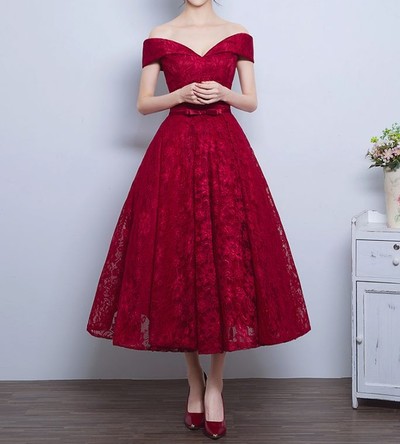 Red Off The Shoulder Party Dress,Tea Length Lace Homecoming Dress,Simple Bridesmaid Dresses,623