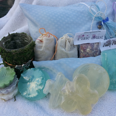 Personal home spa kit in shades of blue - Thumbnail 3