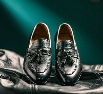 Handmade Black Leather Tassel Loffers Style Shoes for men's