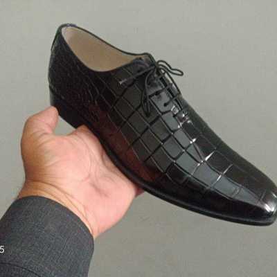 Handmade mens black crocodile texture lace up dress shoes, men alligators shoes