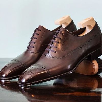 Handmade chocolate brown cap toe brogue lace up leather men's wedding shoes