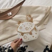 Luxury Stars and Moon Charmed Round Chain Crossbody Bag - Thumbnail 6