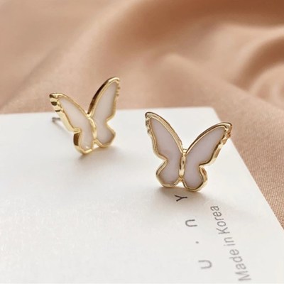Kawaii white and gold butterfly stud earrings - Thumbnail 3