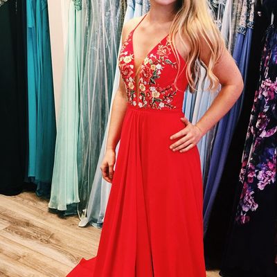 Sp1330,red chiffon halter prom dresses,v-neck embroidery sheath evening dresses,sleeveless red party gown