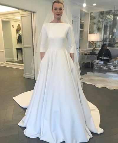 Boat Neck 3/4 Sleeves Satin Wedding Gown with Pockets