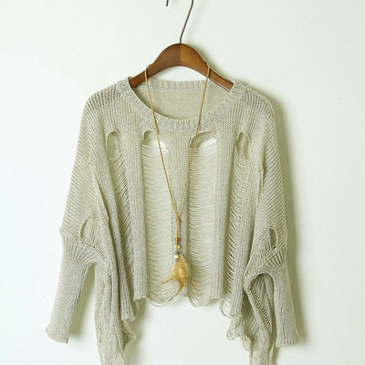 Vintage crop sweater
