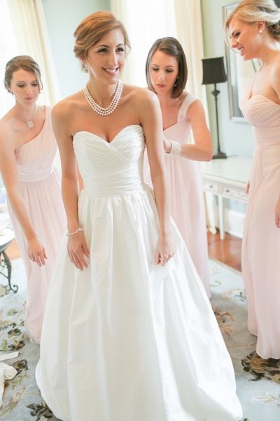 Retro Ball Gown Sweetheart Ruffled Satin Long Wedding Dresses