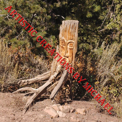 Face in a tree stump