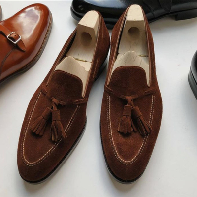 Classic handmade dark brown tassels loafer suede wedding shoes for men