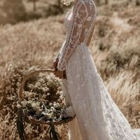 Vintage A-Line V Neck Long Sleeve Lace Boho Wedding Dresses,Lace Appliques Bridal Gown - Thumbnail 1