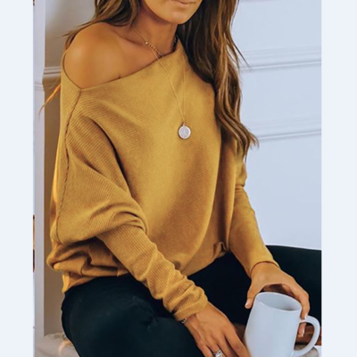 Casual long-sleeved knitted sweater