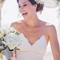 White Sexy Backless Spaghetti Straps Lace Wedding Dress Summer Beach Bridal Gown - Thumbnail 2