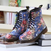 Retro Floral Martens Boots - Thumbnail 3