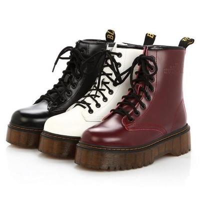 Classic platforn martens boots