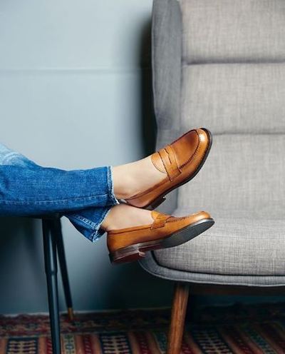 Handmade leather men's loafers, tassel shoes, men dress shoes, latest design