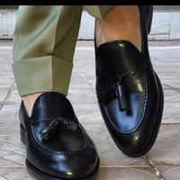 New Black Handmade Tassels Loafer In Genuine Leather  Office Wear Gentlemen Shoes - Thumbnail 1