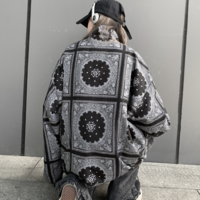Free Shipping-PAISLEY PRINT REVERSIBLE JACKET - Thumbnail 2