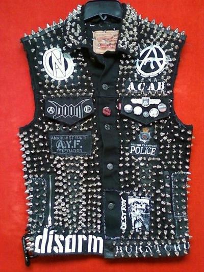 Men Sleeveless Rock Punk Black Leather Jacket for Bikers and Racers, Vest Style Gothic Leather Jacket for Men