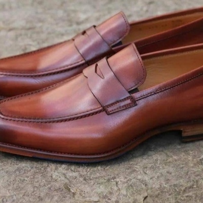 Handmade decent two tone penny loafer leather  office wear men's shoes