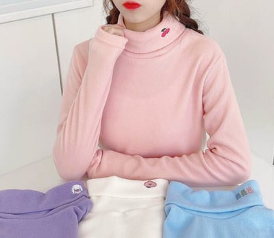 Turtleneck Embroidery Fleece T-shirt