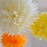 10 Garland Poms | Wedding | Birthday - Thumbnail 1