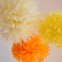10 Garland Poms | Wedding | Birthday - Thumbnail 3