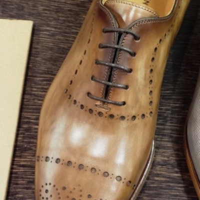 Luxury western style two tone shoes,handmade cap toe leather brogue lace up cheap price sale shoes for men