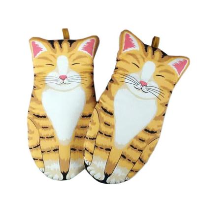 Cute cat oven mitts baking insulation gloves - one pair