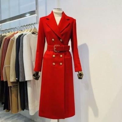 Elegant double breasted winter woolen coat