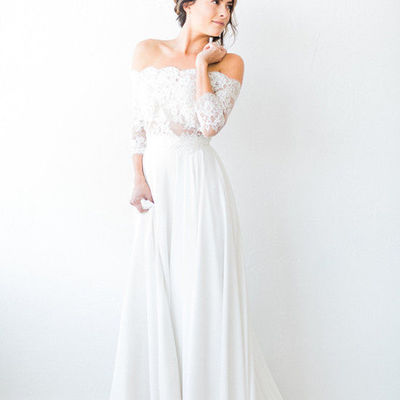Beach bohemian wedding dresses off the shoulder sheer long sleeve lace bridal gowns,707