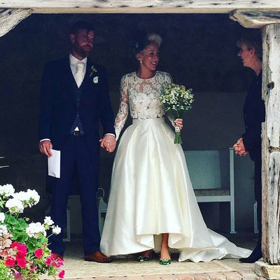 Two piece wedding dresses bridal gown top with sleeves - Thumbnail 4