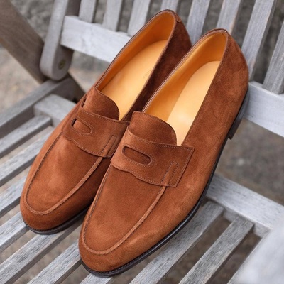 Classic decent men's brown handmade loafer suede shoes