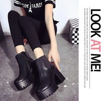High Heels Platform Boots in Red and Black - Thumbnail 2