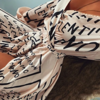 Long Sleeve Letter Print V-Neck Dress - Thumbnail 2