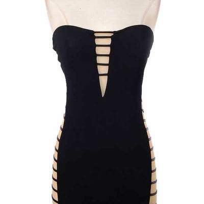 Cut sides peep me dress