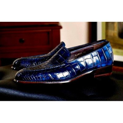 Handmade men blue crocodile textured leather moccasin dress shoes