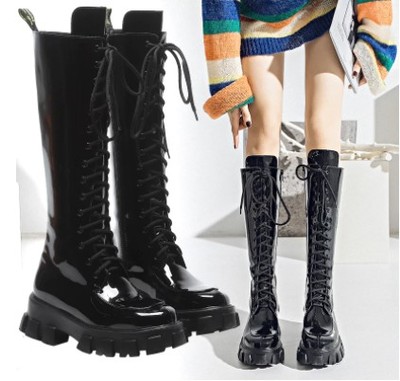 Stylish Black Lace up Waterproof Boots