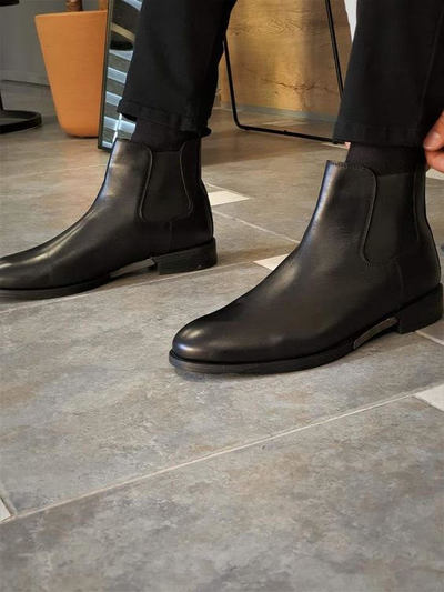 New Men's Black Chelsea Leather Boot