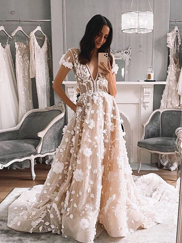 Romantic A-Line V Neck Open Back Short Sleeved Champagne Tulle 3D Flowers Appliques Wedding Dresses,782
