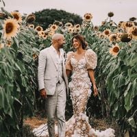 Romantic Mermaid Sweetheart Open Back Lace Wedding Dresses with Sleeves - Thumbnail 1