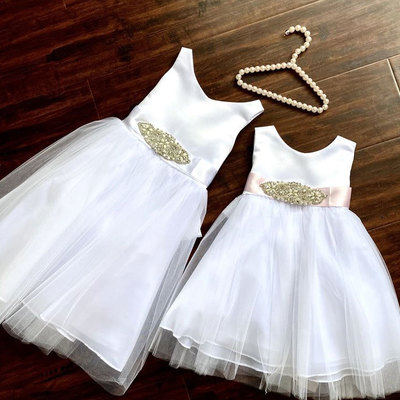 White flower girl dresses with rhinestones - Thumbnail 3