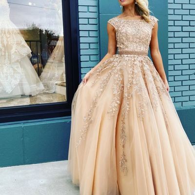 Beautiful a line round neck champagne long prom/evening dress appliques,755