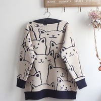 Cute cat V-neck sweater - Thumbnail 4