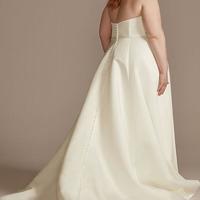 A-Line Strapless Sweetheart Ivory Satin Plus Size Wedding Dresses with Split Pockets - Thumbnail 1