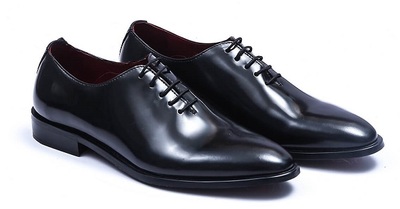 Luxury Whole Cut Balmoral Black Color Genuine Leather Men Business Shoes