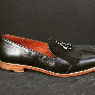 New pure handmade black leather stylish tassel loafer shoes for men's