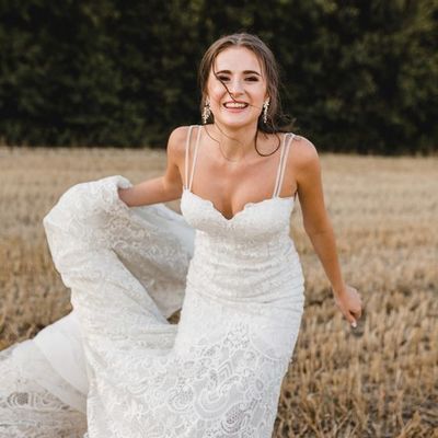 Mermaid sweetheart lace boho spring wedding dress with train - Thumbnail 3